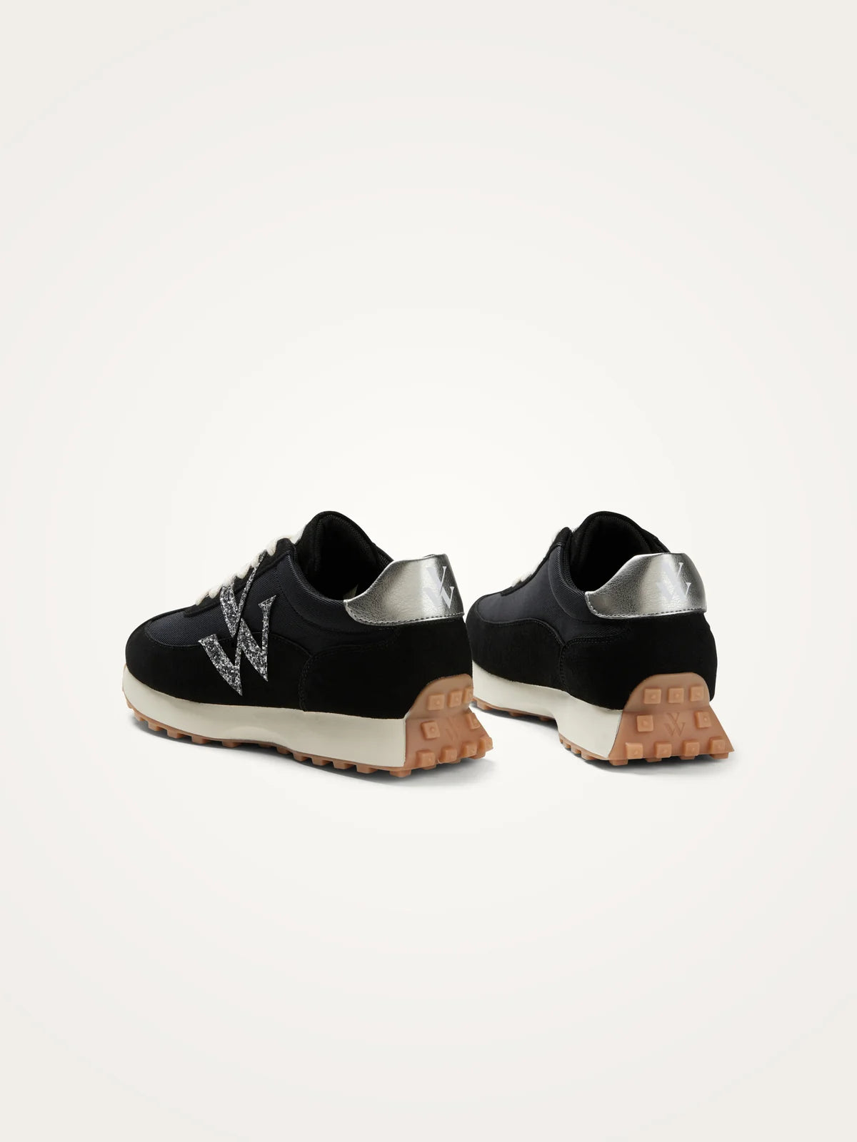 Vanessa Wu - Baskets FLOW INITIALS | Black | BK2928