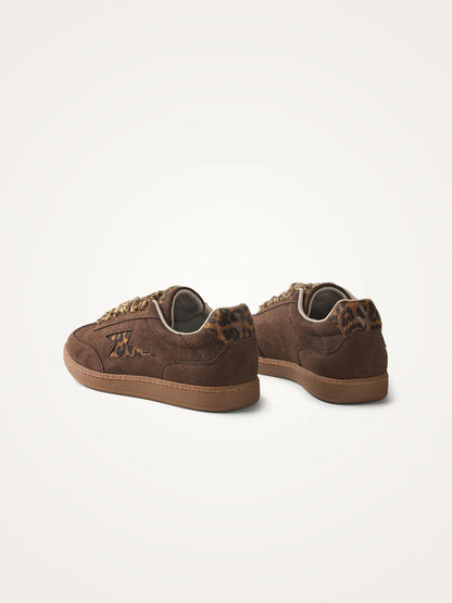 Vanessa Wu - Baskets AURA EMBLEM | Chocolat | BK2948