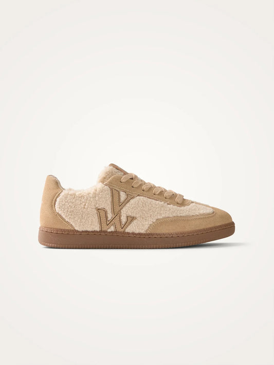 Vanessa Wu - Baskets AURA PLUSH | Beige | BK2950