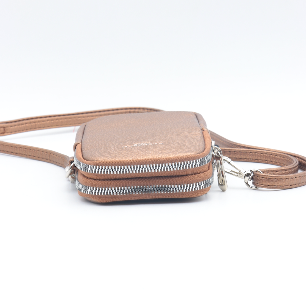 Pochette téléphone | FC3638