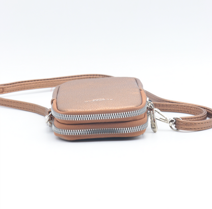 Pochette téléphone | FC3638